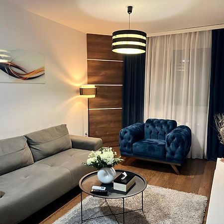 Prestige Lux Apartment Novi Sad Esterno foto