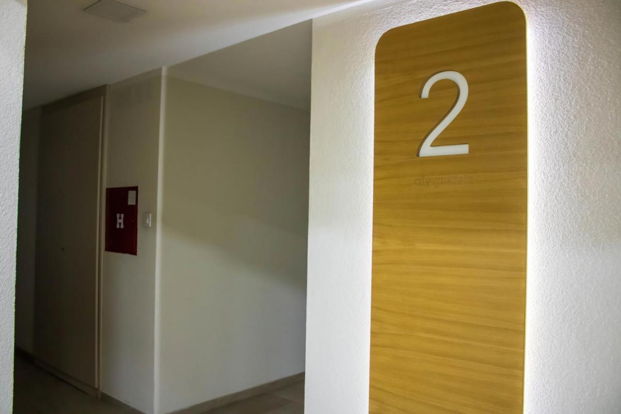 Prestige Lux Apartment Novi Sad Esterno foto